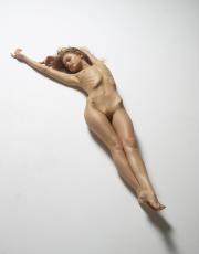 Julia Nude Figures (31.07.2016)-o6txn7aces.jpg