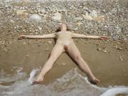 Cindy - Public Nude Beach (21.08.2016)-p6txvehaql.jpg