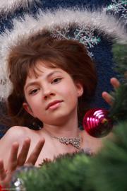 Imx To Aa A Silver Starlets Bella Christmas Sexiz Pix | The Best Porn ...