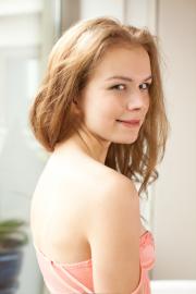 Ksenija A - Presenting (x119)