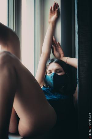 Polina - Polina With Black Mask and Transparent e7rfd7gwnq.jpg